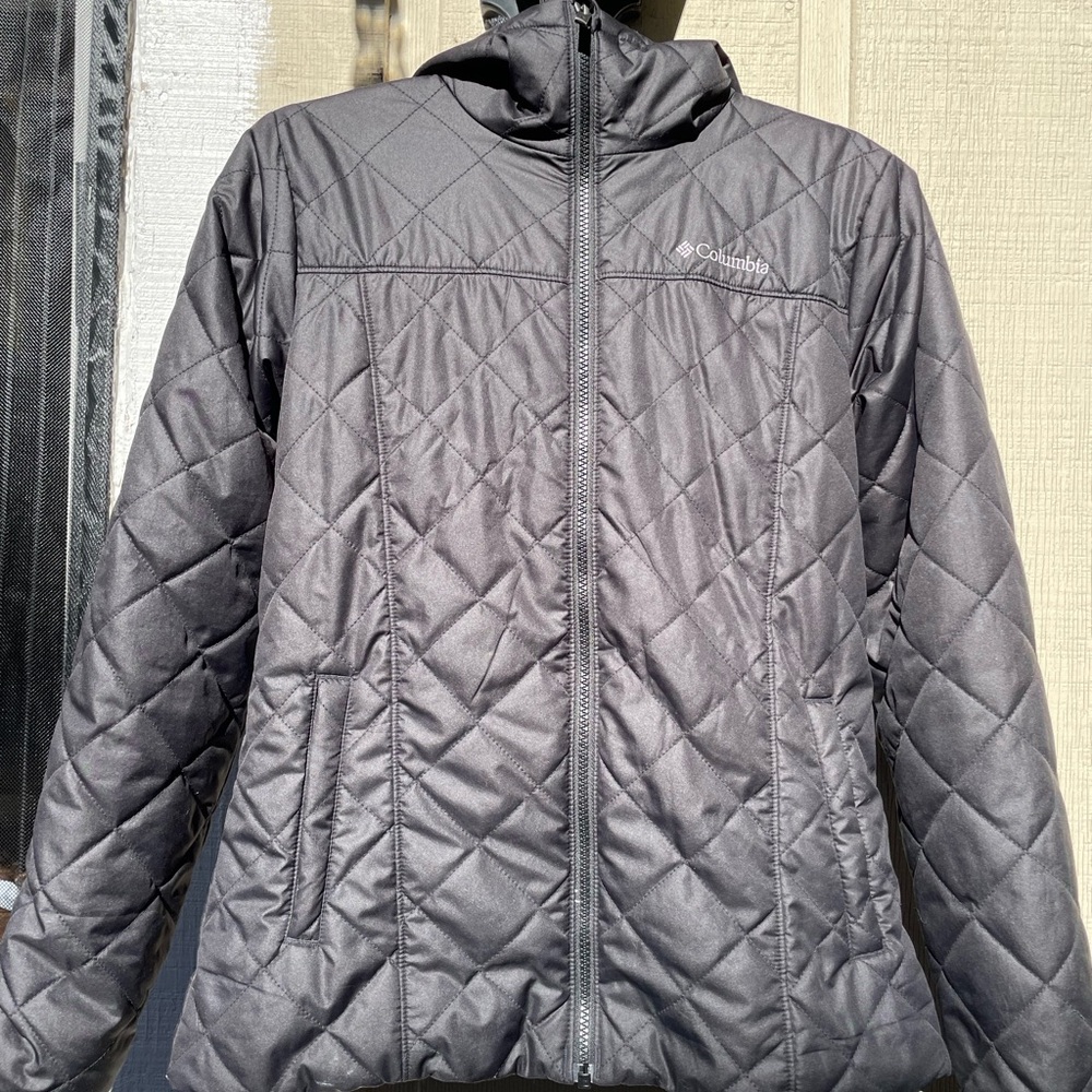 Columbia — Black Puffer Coat/Jacket
